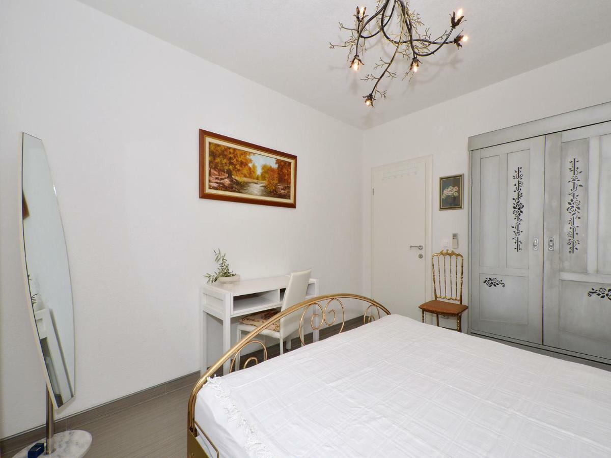 Dondras Residence Trogir Exterior foto